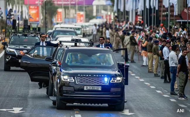 Prime Minister Modi and UAE President Embark on Grand Roadshow in Ahmedabad
