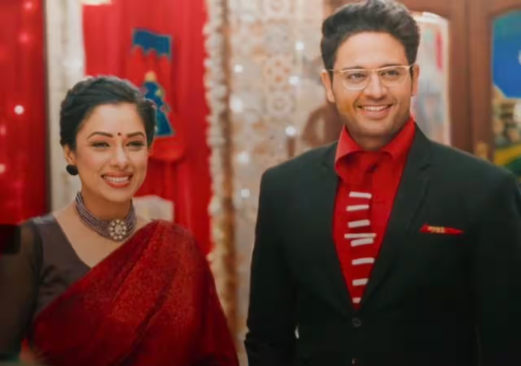 "On-Screen Bliss to Off-Screen Tension? Unraveling the Dynamics Between Rupali Ganguly and Gaurav Khanna on the Set of Anupamaa"